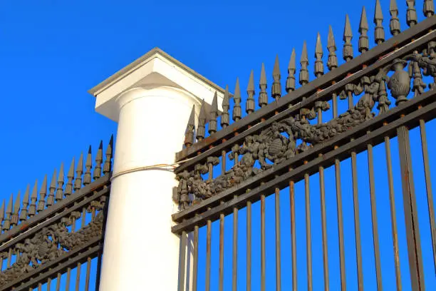 How To Install A Wrought Iron Fence Bakersfield, CA